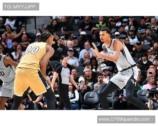 马刺队摆烂升级波波维奇因轮休主力球员遭联盟罚款